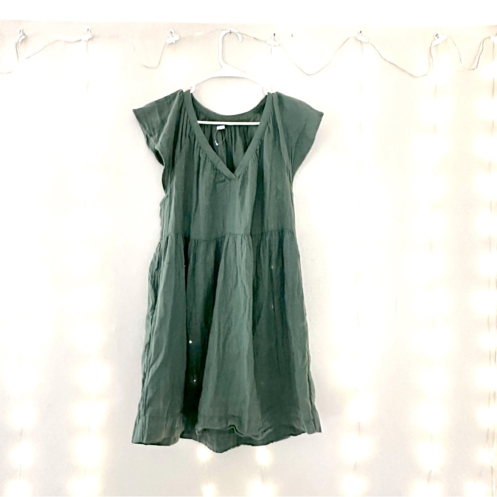 Old Navy Flutter Sleeve Dress, Size M